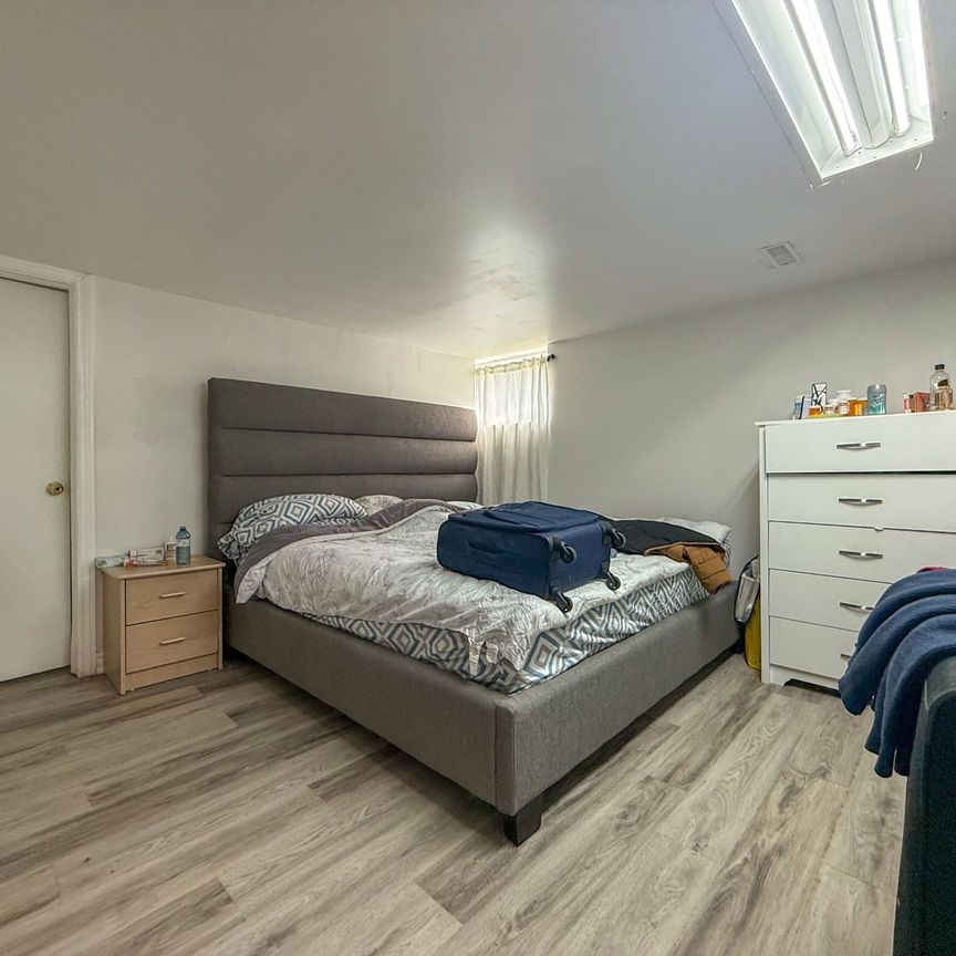 For Lease - 159 Mintwood Drive Unit# Lower, Toronto, Ontario - Photo 1