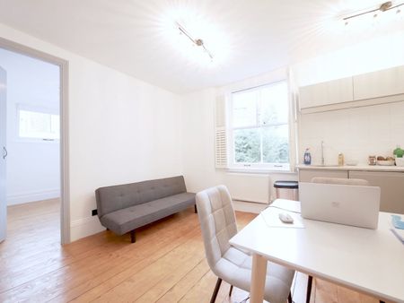 1 Bed Flat, St Stephens Crescent, W2 - Photo 3