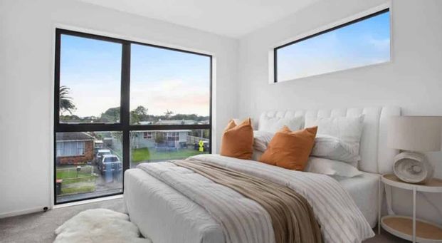 Brand New 1-Bedroom + Study Townhouse - Photo 1