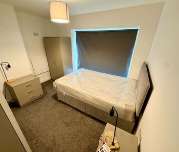 4 bedroom house share to rent - Photo 4