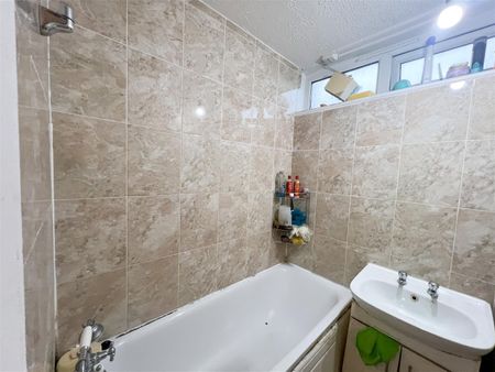 Mursell Estate, London - Photo 4