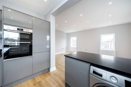 2 bedroom flat to rent - Photo 5