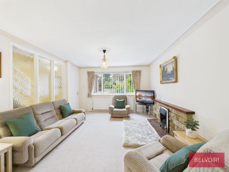 4 bedroom detached house to rent - Photo 2