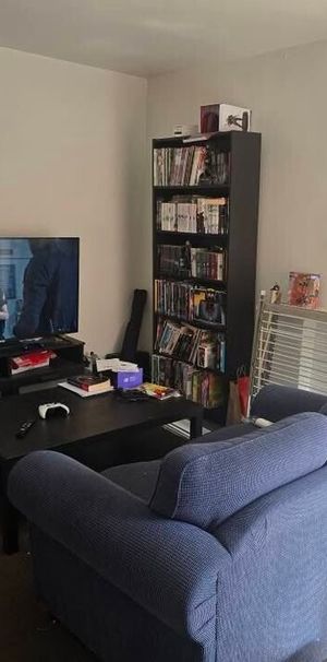 Caulfield North - Photo 1