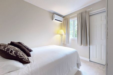 For Lease - 237 Milestone Crescent Unit# 85, Aurora, Ontario - Photo 4