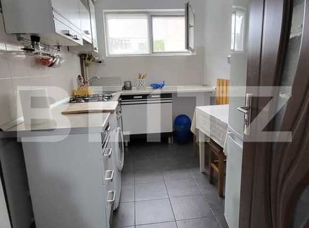 Apartament 2 camere, 55 mp, decomandat, zona Casa Radio - Photo 4
