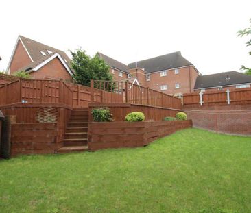 Ocean Letting and Management are delighted to offer this single bed... - Photo 4