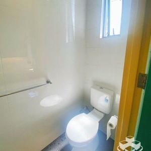 Furnished Studio Including Bills - Photo 2