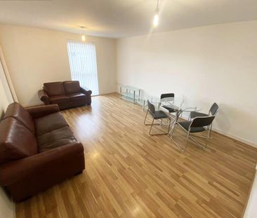 2 bedroom flat to rent - Photo 5