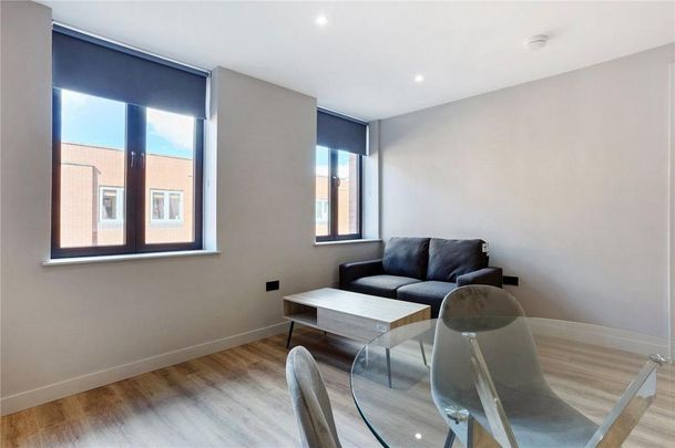 1 bedroom flat to rent - Photo 1