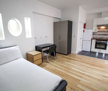 Apt 2, George House - Photo 2