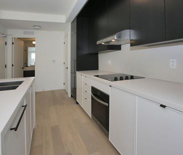 For Lease - 11 Walder Lane Unit# J301, Richmond Hill, Ontario - Photo 1