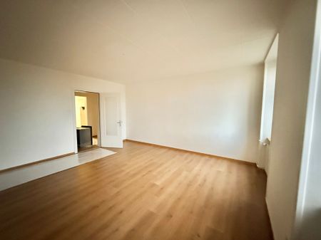 Charmant appartement de 4.5 pièces rénové à Tramelan - Photo 5