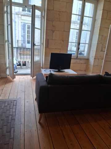 Location Appartement 2 pièces 52m² LIBOURNE 33500 - Photo 2