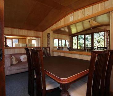 5 bedroom semi-detached house to rent - Photo 2