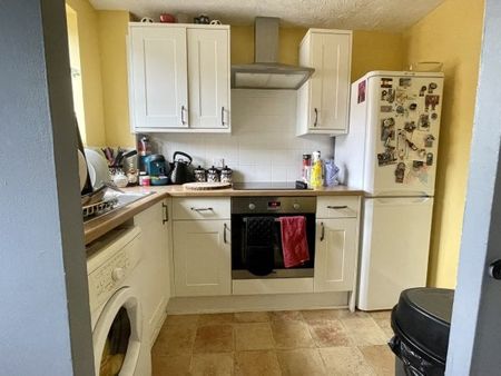 Sorrell Drive, Newport Pagnell, MK16 - Photo 3