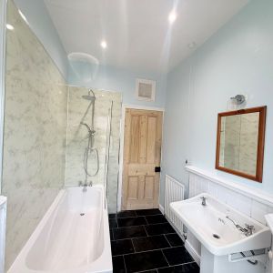 2 bedroom terraced house to rent - Photo 2