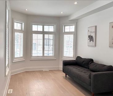 For Lease - 106 santa maria Trail, Vaughan, Ontario - Photo 3