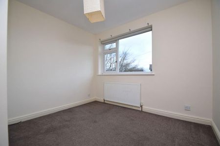 4 bedroom detached house to rent - Photo 5