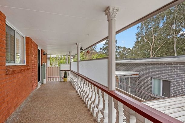 3 Bedroom Renovated House in a Great Location - Photo 1