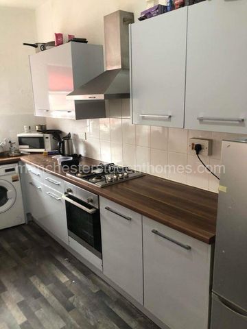 Upper Kent Road, Manchester, M14 5DH - Photo 3