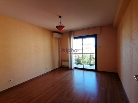 Appartement T3 meublé climatisé ascenseur garage - Photo 4