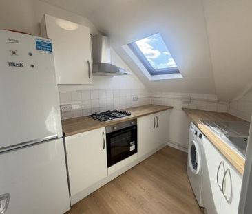 4 bedroom house to rent - Photo 3