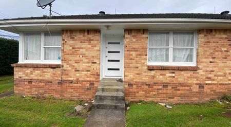Two Bedroom Unit in Papatoetoe - Photo 3