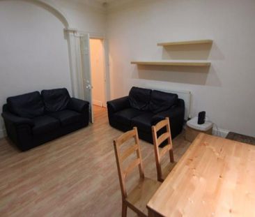 3 bedroom house to rent - Photo 2