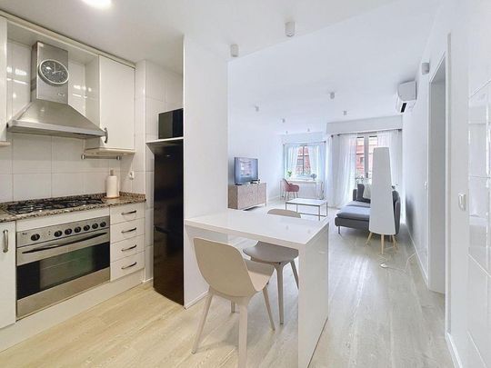 2 room luxury Flat for rent in Sitges, Catalonia - Foto 1