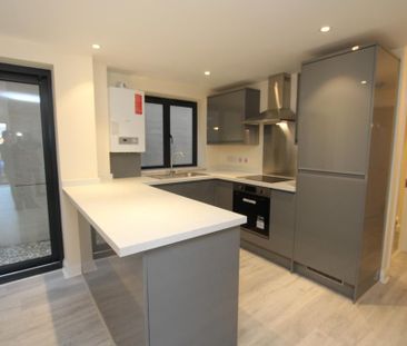 2 bedroom apartment to rent - Photo 4