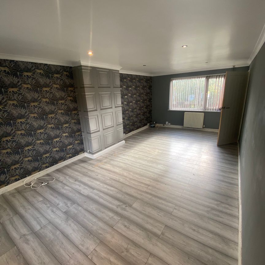 Fantastic 3 Bed Terraced House in Drayton - Photo 1