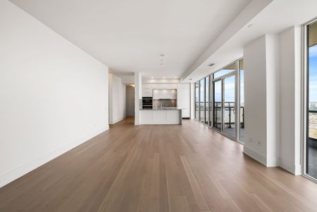 For Lease - 10 Inn On The Park Drive Unit# 3204, Toronto, Ontario - Photo 5