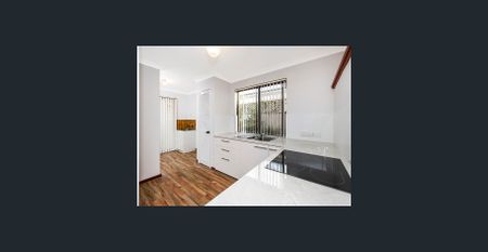 TIDY, RENOVATED BRENTWOOD VILLA - Photo 5