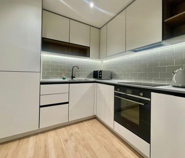 2 bedroom flat to rent - Photo 6