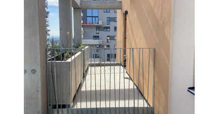 großzügige 2-Zimmer Wohnung mit 9 m² Balkon - Photo 4
