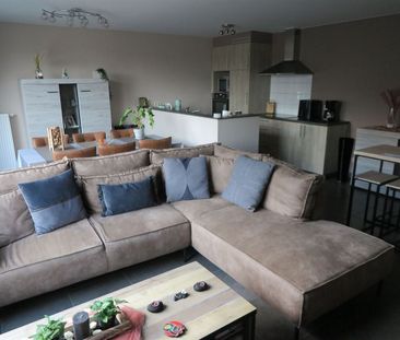 Appartement te huur in Sleidinge voor € 943 met 2 slaapkamers - foto 2