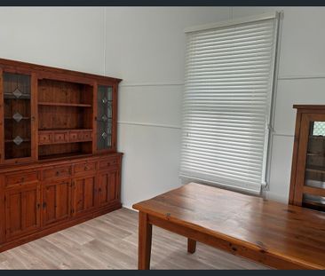 COUNTRY CHIC HOME WITH HEAPS OF SPACE - Photo 1