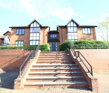 One Bedroom First Floor Flat for Rent in Kents Hill, Milton Keynes - Photo 1