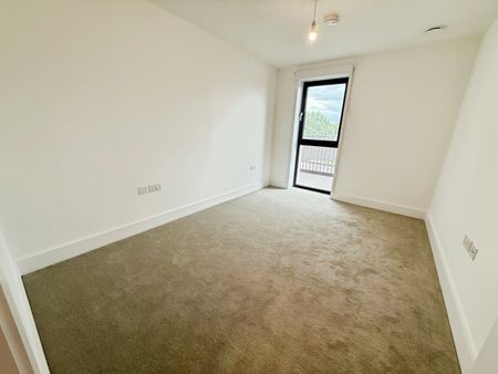 Burnt Mill, Harlow - Photo 2