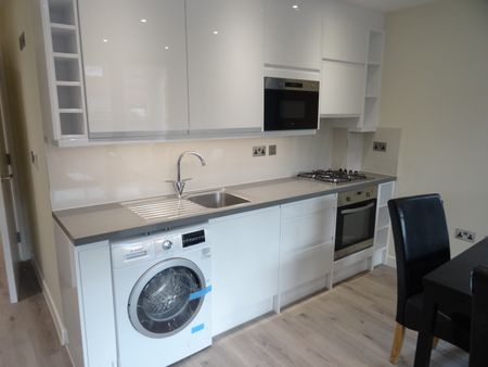 1 Bed Flat, Alpha Court, HA1 - Photo 5