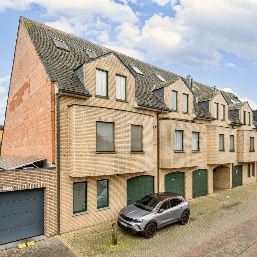 Smaakvol ingericht appartement met 2 slpks en terras - Photo 1