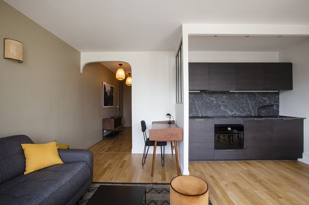 Appartement à louer rue Agar, Paris 16ème - Photo 1