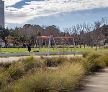 2/59 Constitution Avenue, Campbell. - Photo 2