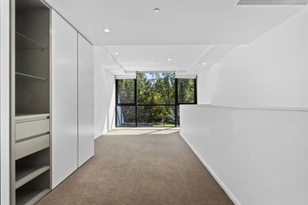 City Living in Prime Location - Photo 5