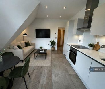 1 bedroom flat to rent - Photo 2