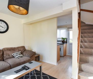 1 bedroom end of terrace house to rent - Photo 2