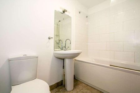 Ardmore Lodge, Ashley Cross, BH14 - Photo 2