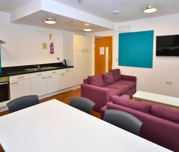 Gold En-suite - Photo 5