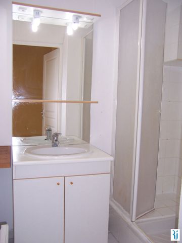 Location Appartement 3 pièces 54m² BONSECOURS 76240 - Photo 2